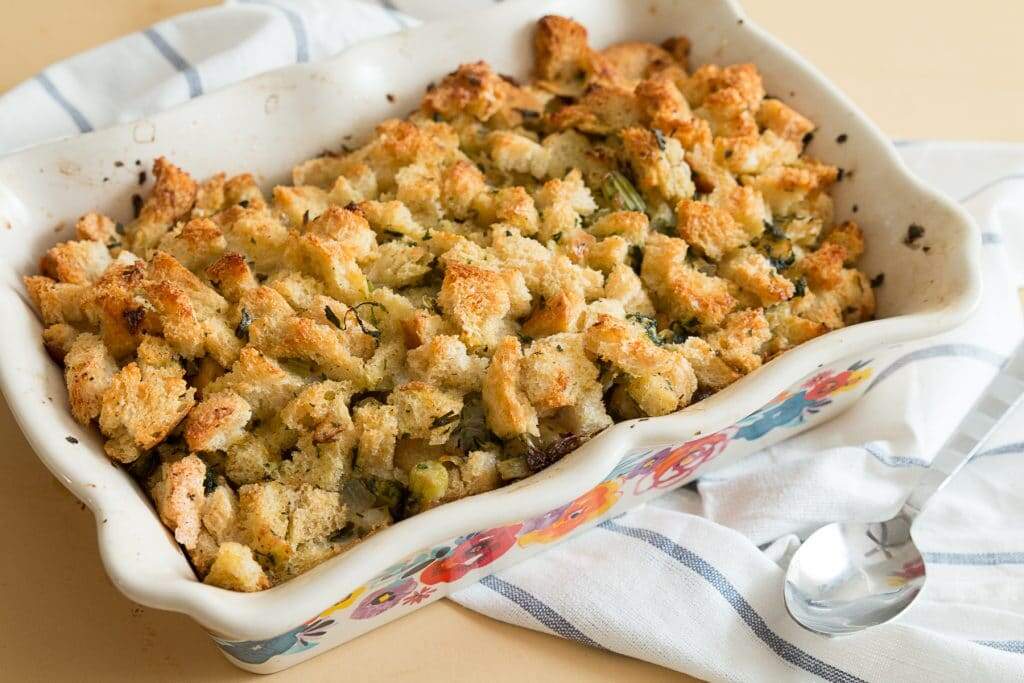 make ahead thanksgiving stuffing horizontal