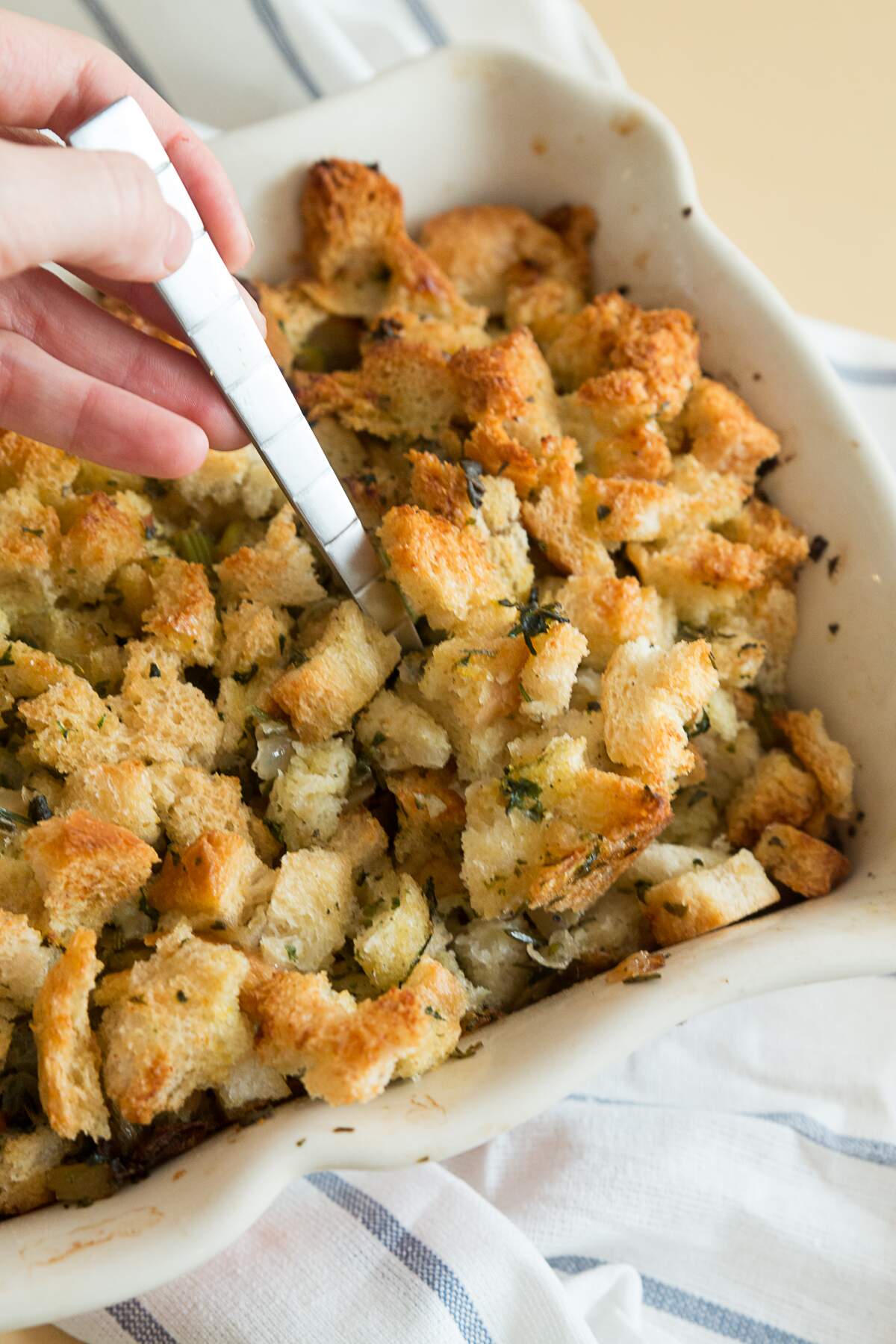 Best Easy-Bake Herbed Stuffing Recipe - How to Make Easy-Bake