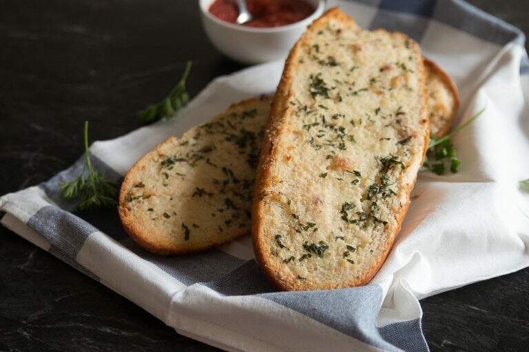 How to Make the Best Homemade Garlic Bread