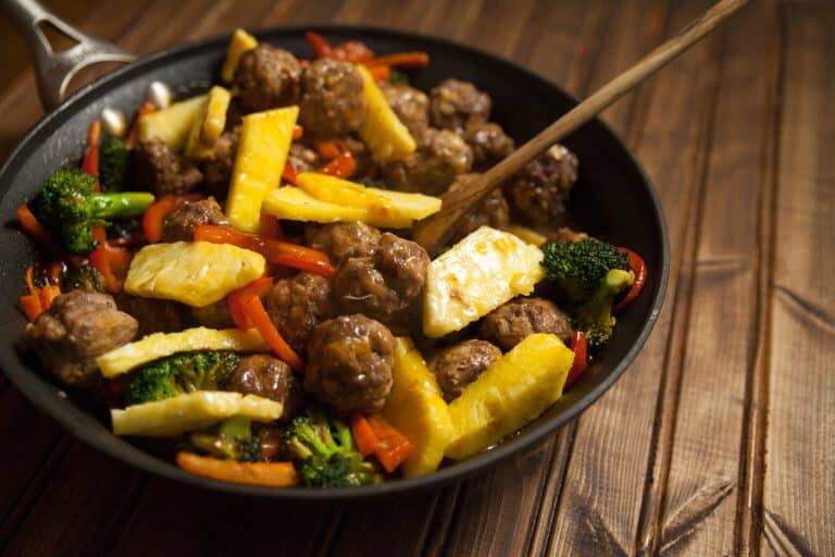 Healthy Sweet and Sour Meatballs with Pineapple