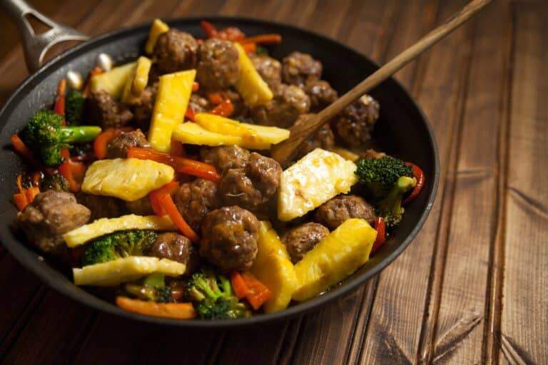 Healthy Sweet and Sour Meatballs with Pineapple