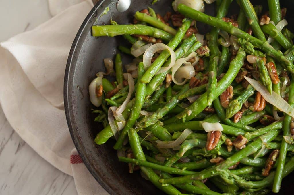 Skillet Asparagus with Pecans Horizontal