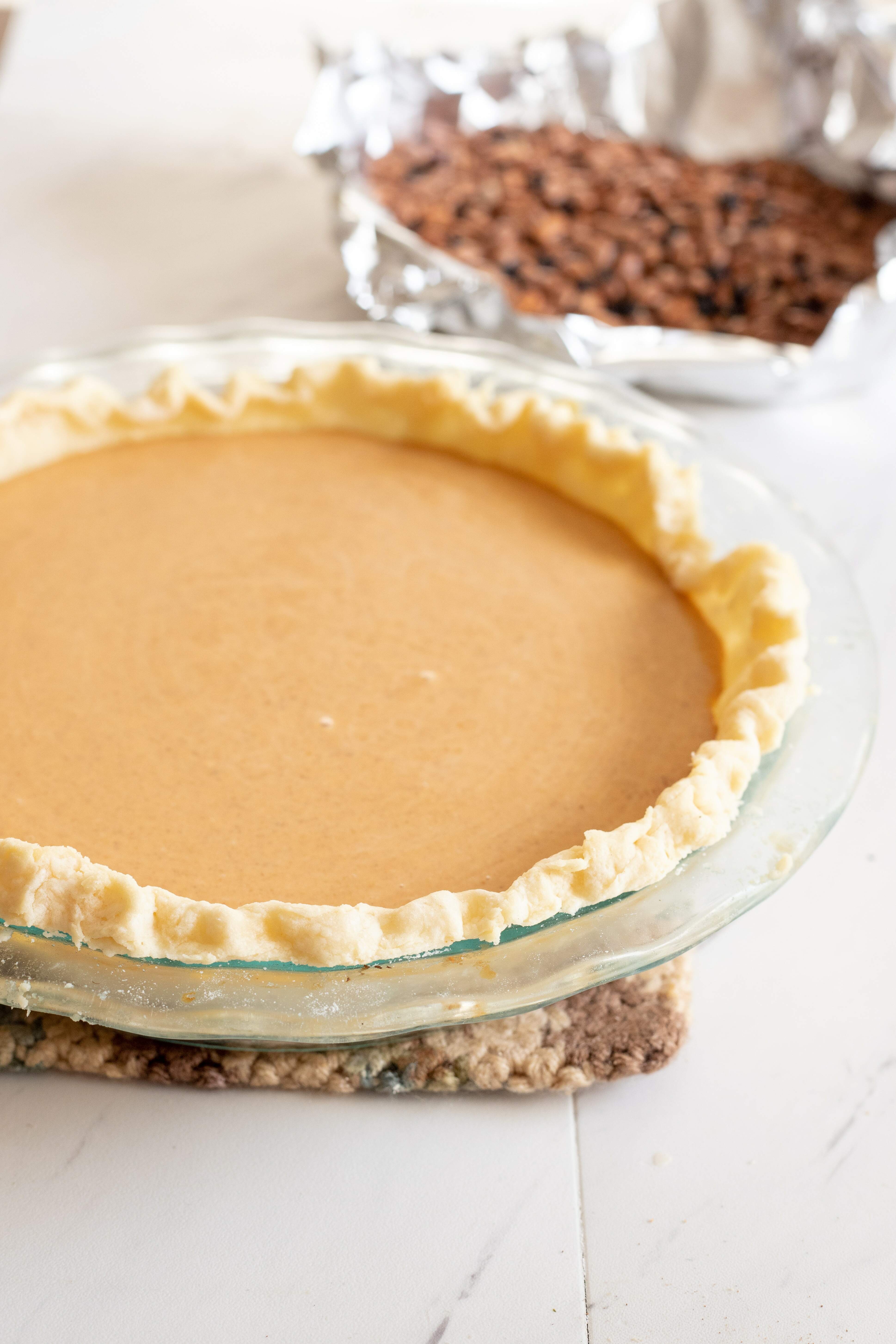 The easiest homemade pumpkin pie | Call Me Betty